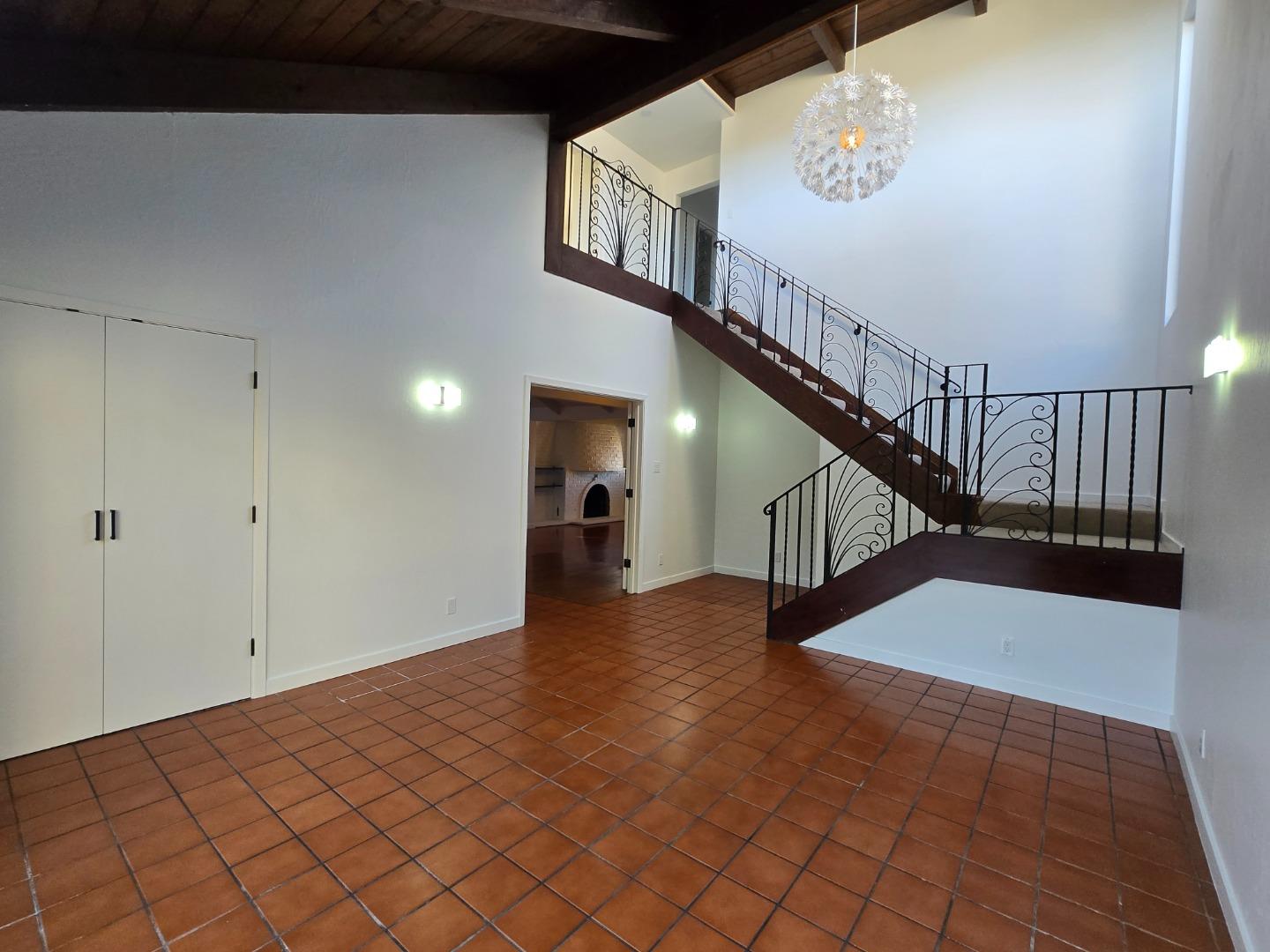 Detail Gallery Image 7 of 21 For 131 Hazel Ave, Millbrae,  CA 94030 - 5 Beds | 3/1 Baths
