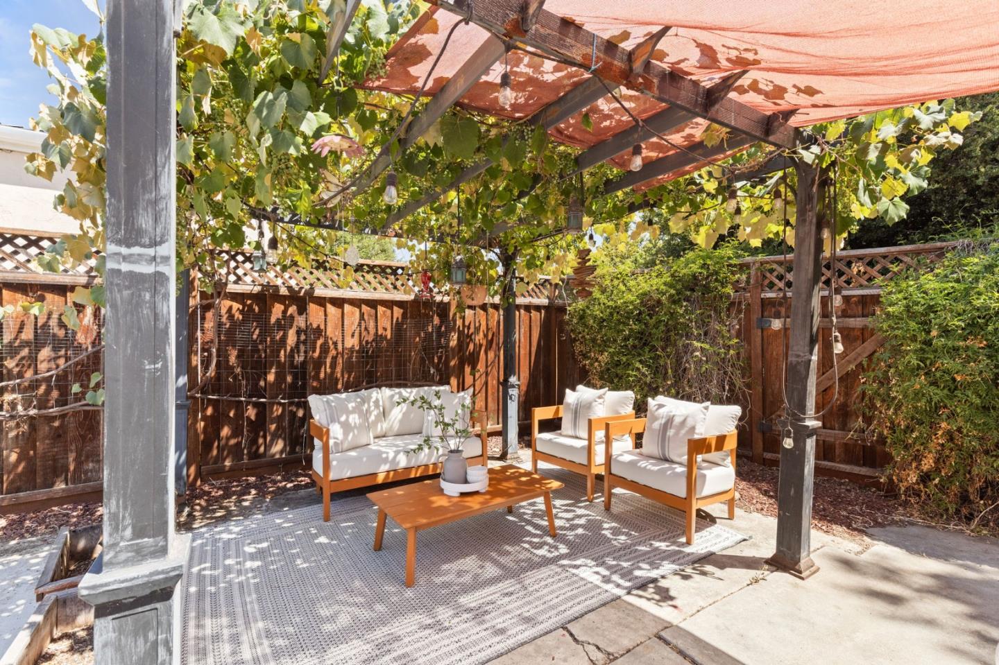 Detail Gallery Image 22 of 24 For 994 Ramona Ct, San Jose,  CA 95125 - 2 Beds | 1 Baths