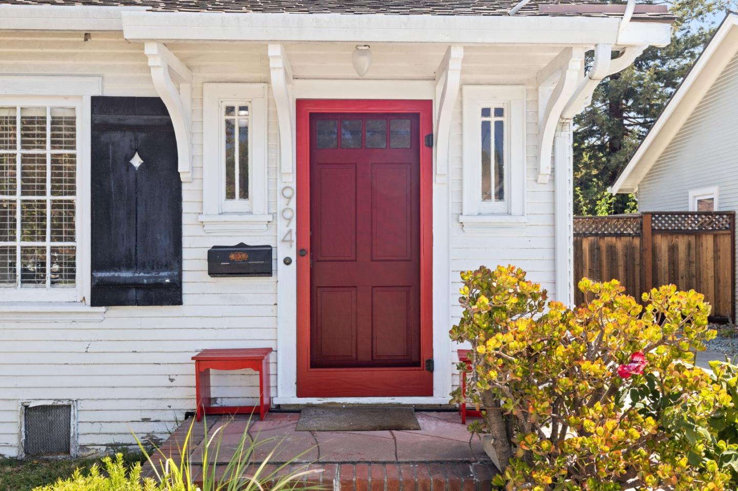 Detail Gallery Image 3 of 24 For 994 Ramona Ct, San Jose,  CA 95125 - 2 Beds | 1 Baths