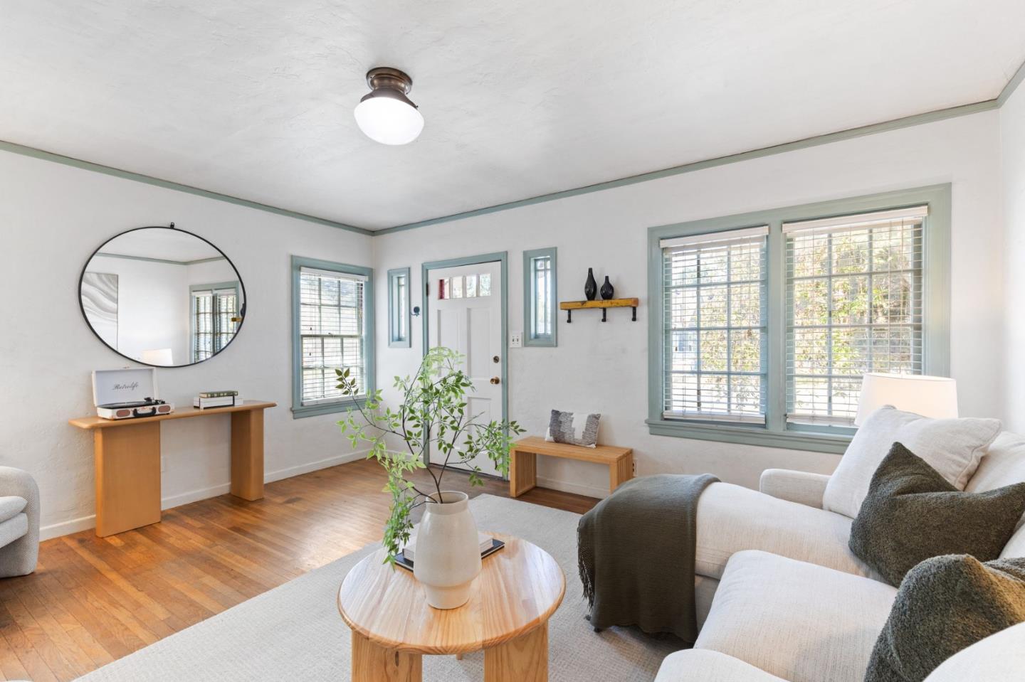 Detail Gallery Image 7 of 24 For 994 Ramona Ct, San Jose,  CA 95125 - 2 Beds | 1 Baths