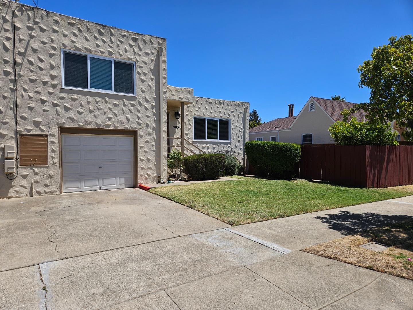 Detail Gallery Image 24 of 25 For 903 S Fremont St, San Mateo,  CA 94402 - 2 Beds | 1 Baths