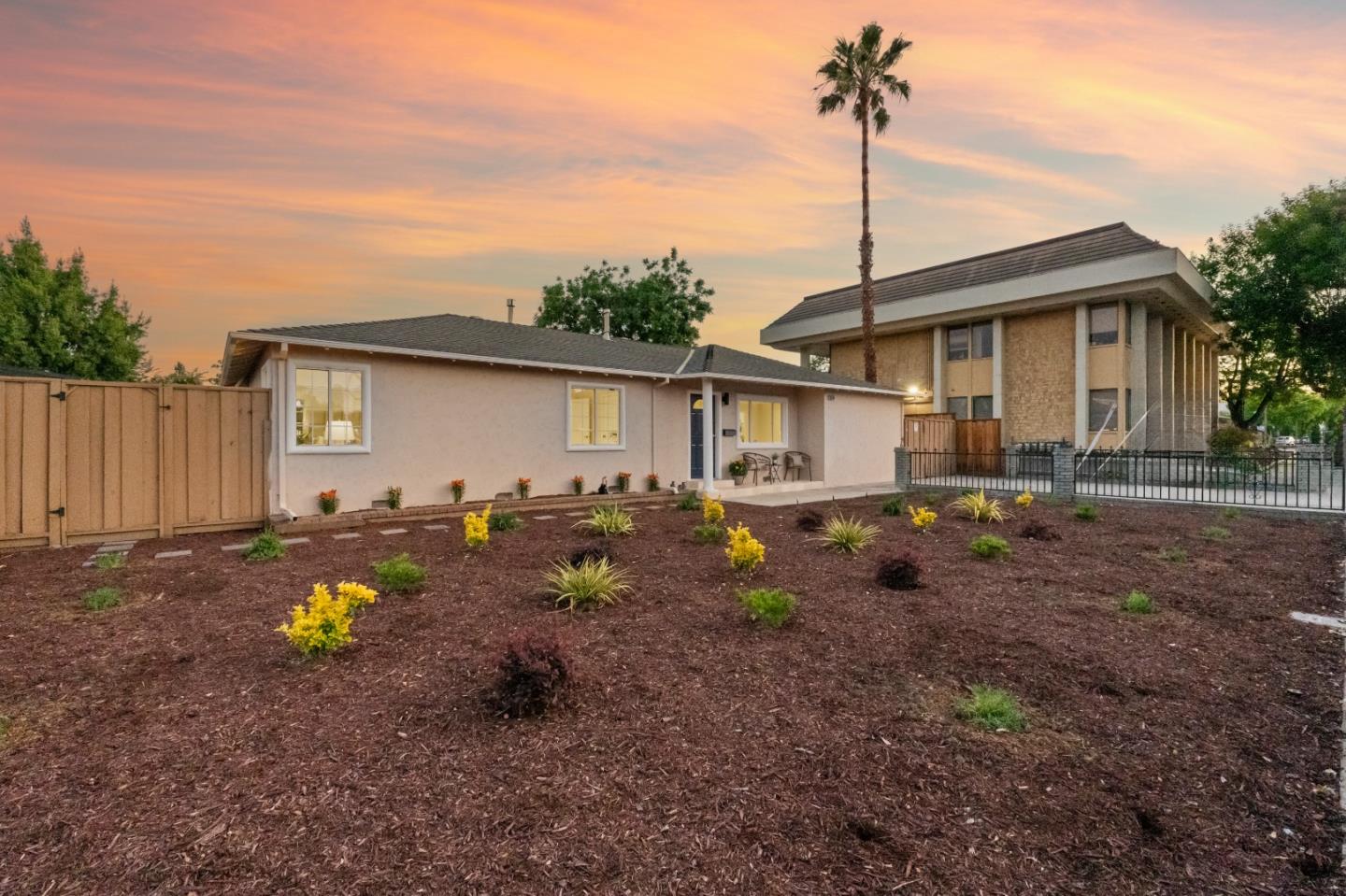 Detail Gallery Image 10 of 48 For 4172 Will Rogers Dr, San Jose,  CA 95117 - 3 Beds | 2/1 Baths