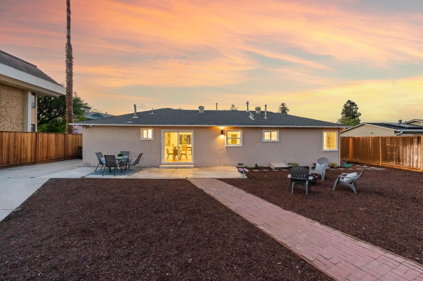 Detail Gallery Image 12 of 48 For 4172 Will Rogers Dr, San Jose,  CA 95117 - 3 Beds | 2/1 Baths