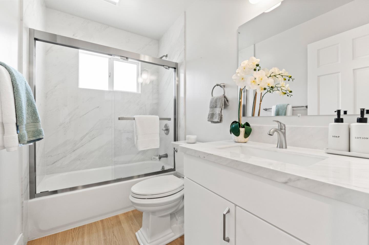 Detail Gallery Image 40 of 48 For 4172 Will Rogers Dr, San Jose,  CA 95117 - 3 Beds | 2/1 Baths