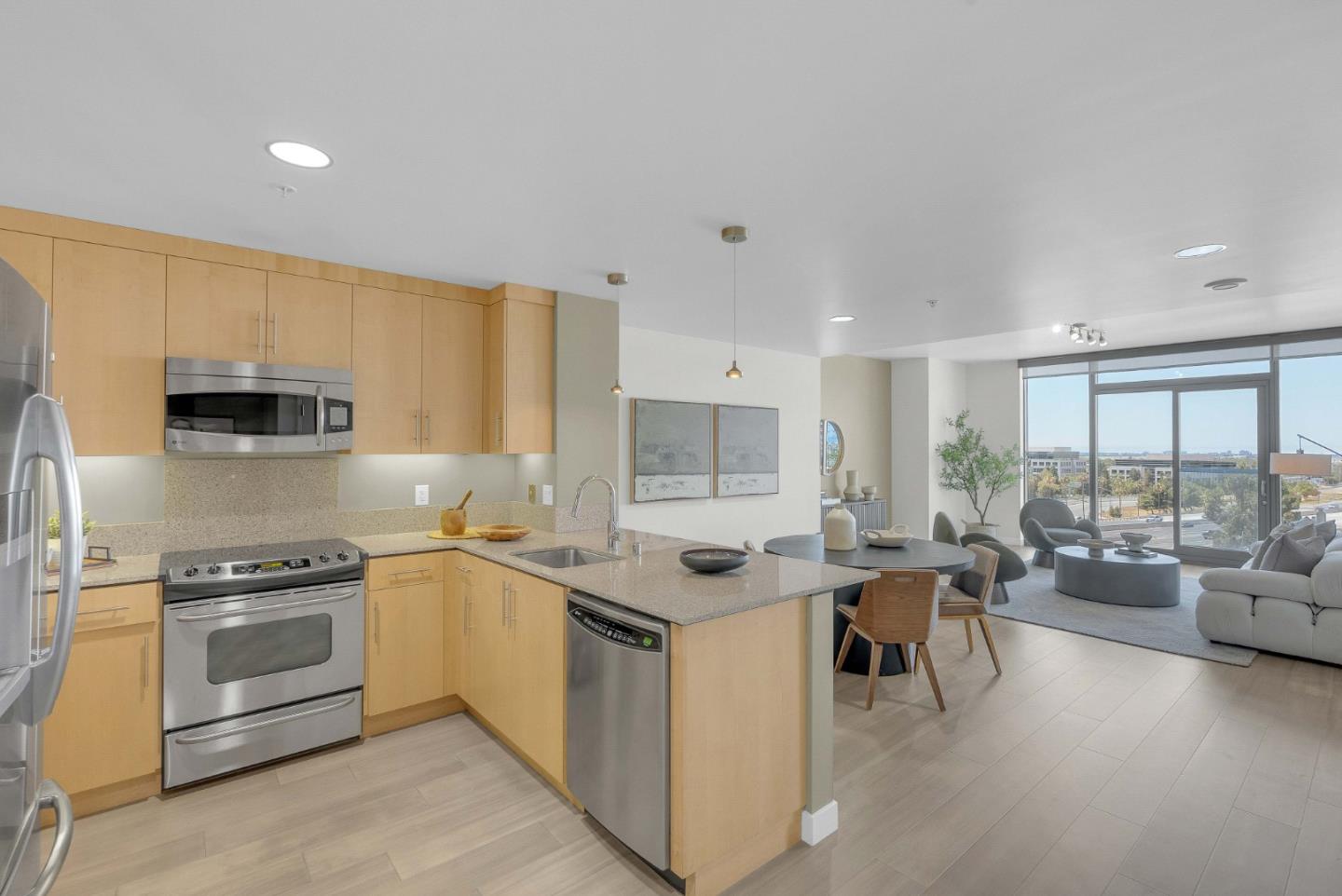 Detail Gallery Image 10 of 38 For 38 N Almaden Blvd #1013,  San Jose,  CA 95110 - 1 Beds | 1 Baths