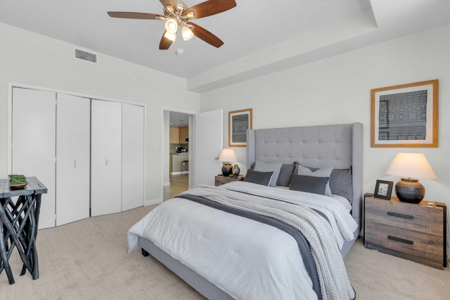 Detail Gallery Image 17 of 38 For 38 N Almaden Blvd #1013,  San Jose,  CA 95110 - 1 Beds | 1 Baths