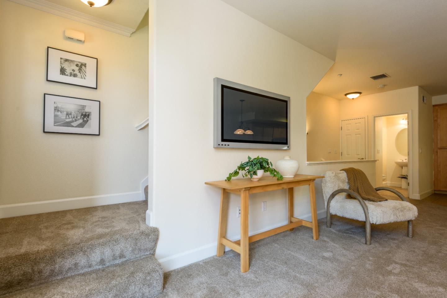 Detail Gallery Image 12 of 24 For 1419 Marcello Dr, San Jose,  CA 95131 - 1 Beds | 1/1 Baths