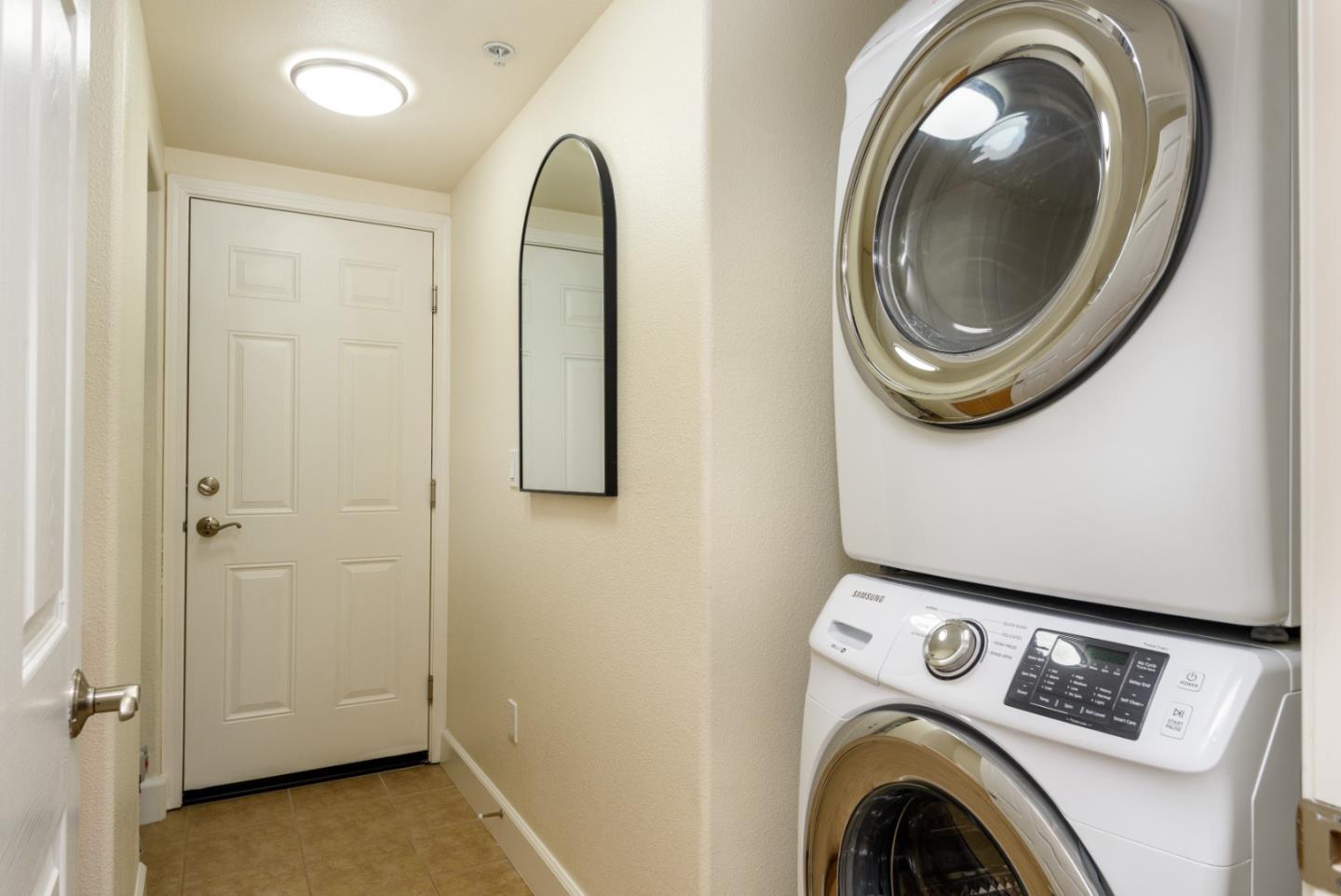 Detail Gallery Image 20 of 24 For 1419 Marcello Dr, San Jose,  CA 95131 - 1 Beds | 1/1 Baths