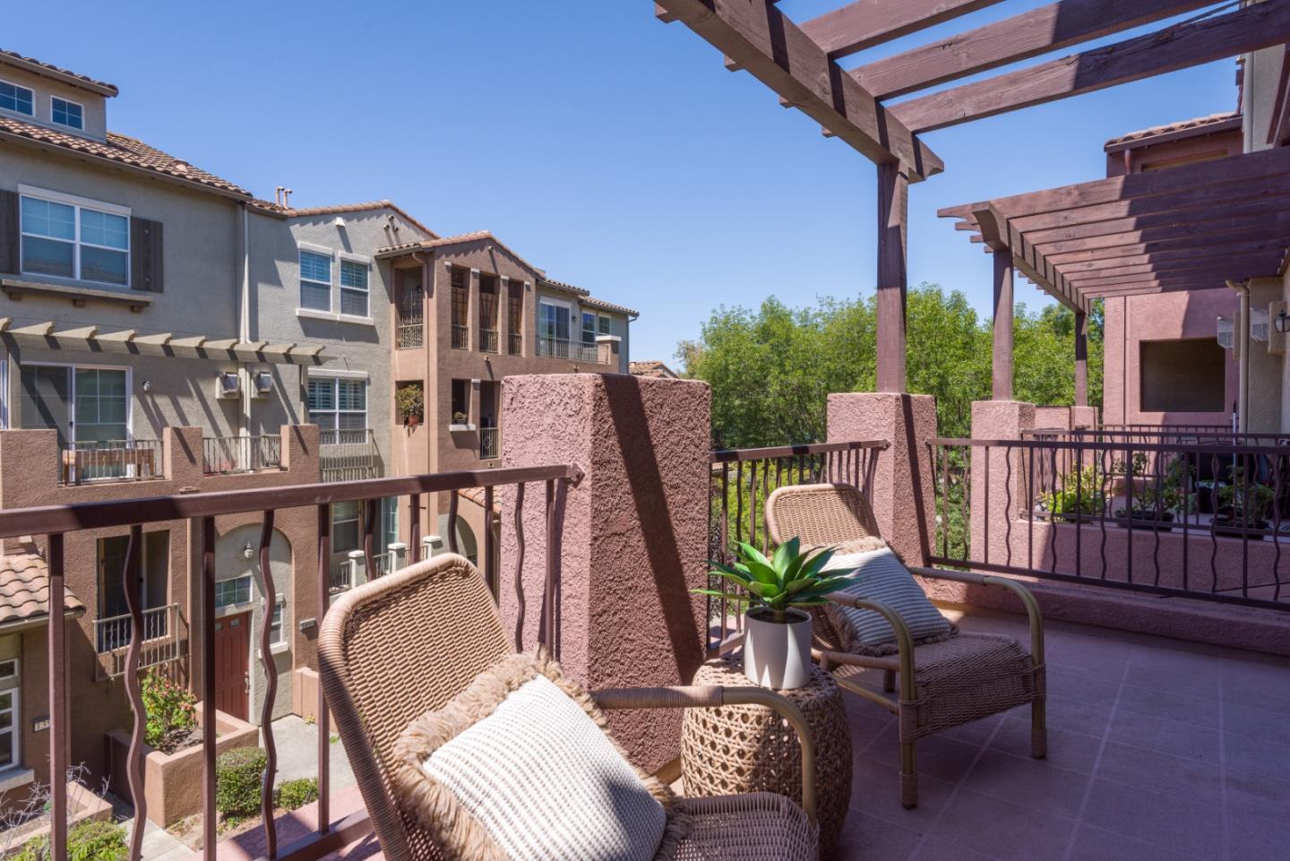 Detail Gallery Image 22 of 24 For 1419 Marcello Dr, San Jose,  CA 95131 - 1 Beds | 1/1 Baths