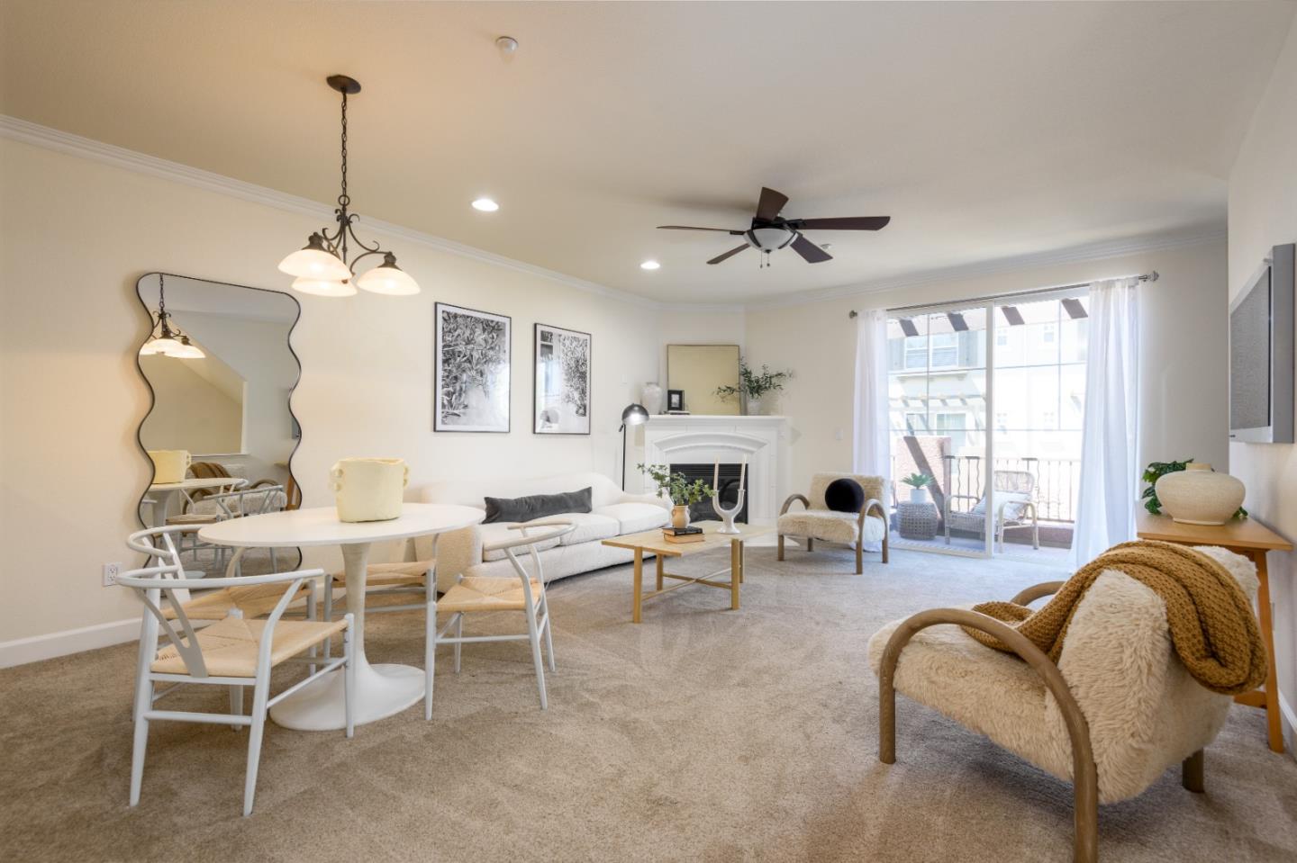 Detail Gallery Image 4 of 24 For 1419 Marcello Dr, San Jose,  CA 95131 - 1 Beds | 1/1 Baths