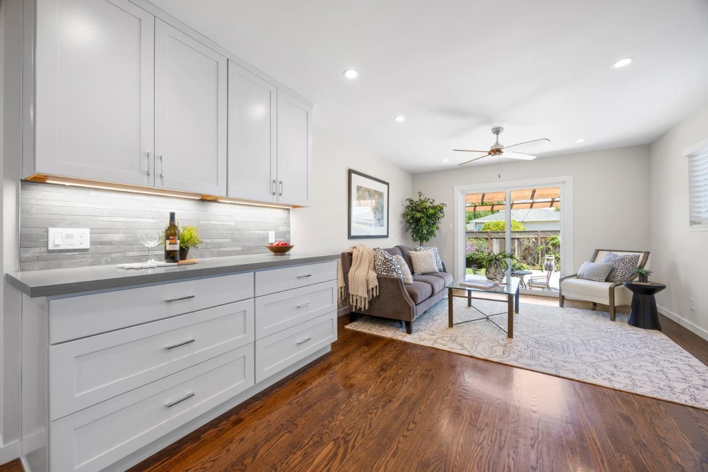 Detail Gallery Image 24 of 55 For 313 Del Rosa Way, San Mateo,  CA 94403 - 3 Beds | 2 Baths