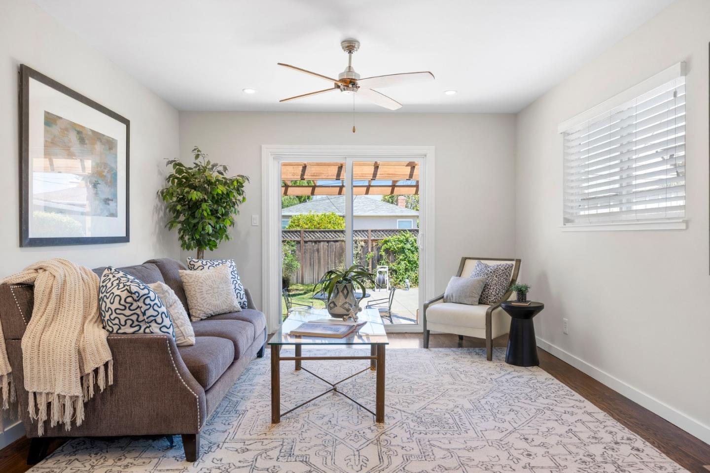 Detail Gallery Image 25 of 55 For 313 Del Rosa Way, San Mateo,  CA 94403 - 3 Beds | 2 Baths
