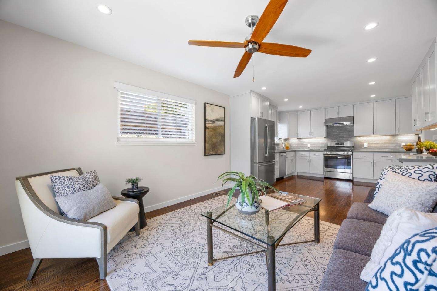 Detail Gallery Image 26 of 55 For 313 Del Rosa Way, San Mateo,  CA 94403 - 3 Beds | 2 Baths