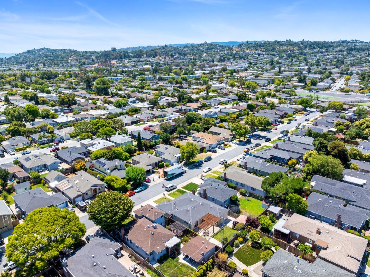Detail Gallery Image 7 of 55 For 313 Del Rosa Way, San Mateo,  CA 94403 - 3 Beds | 2 Baths