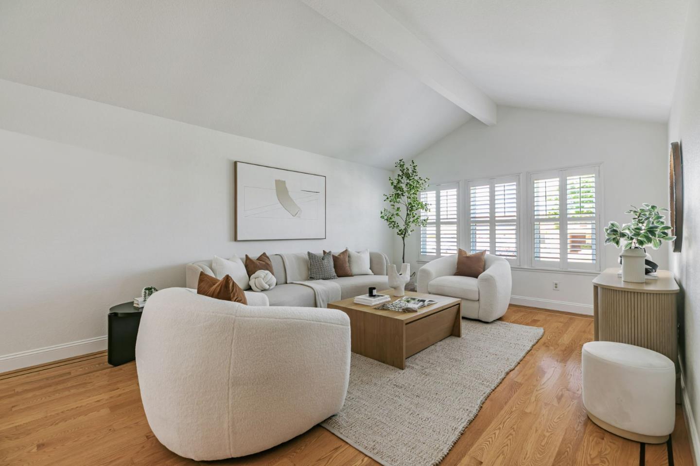 Detail Gallery Image 7 of 48 For 3024 Meadowlands Ln, San Jose,  CA 95135 - 4 Beds | 2 Baths