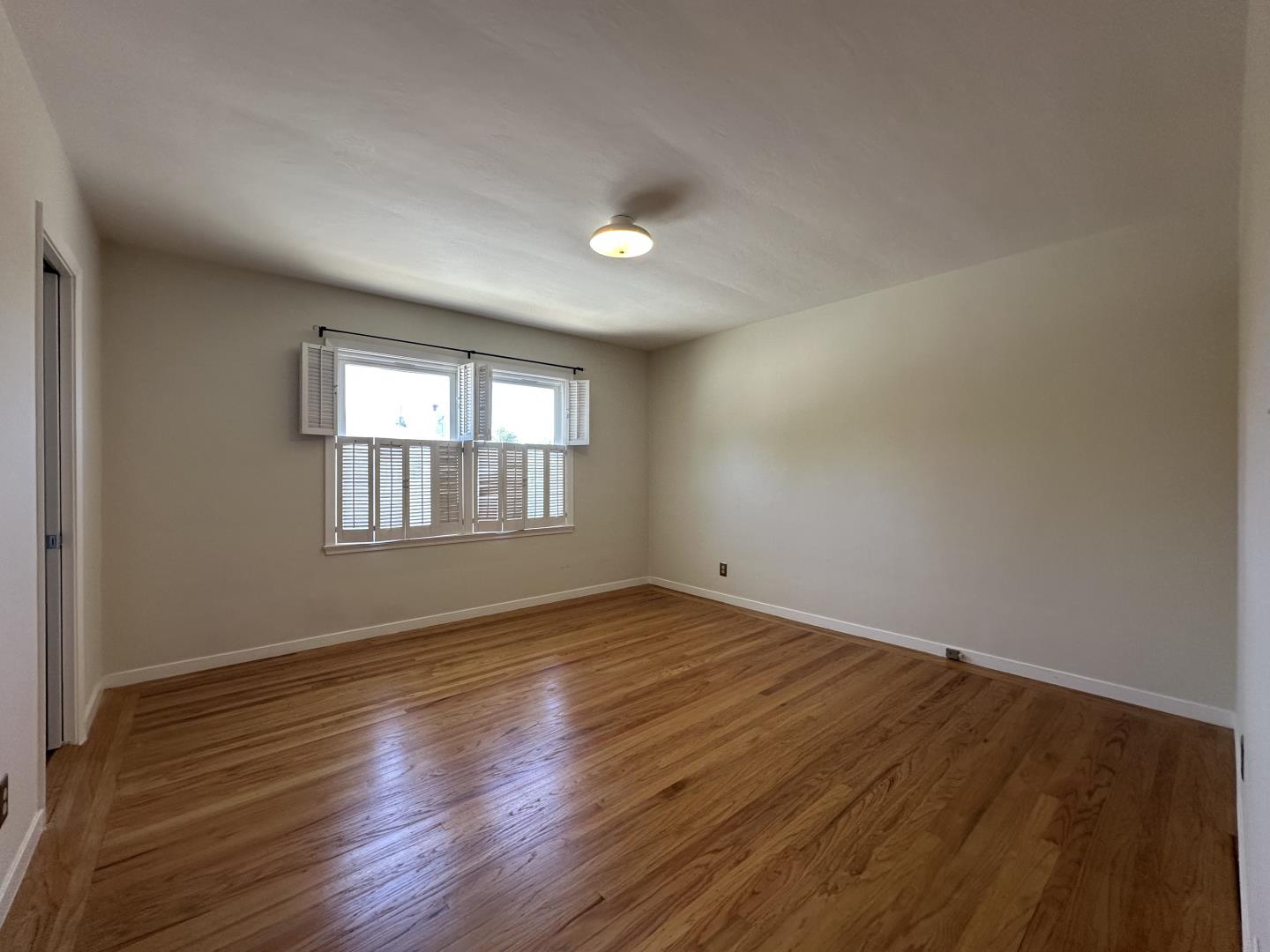 Detail Gallery Image 17 of 40 For 346 Rolling Hills Ave, San Mateo,  CA 94403 - 3 Beds | 2 Baths