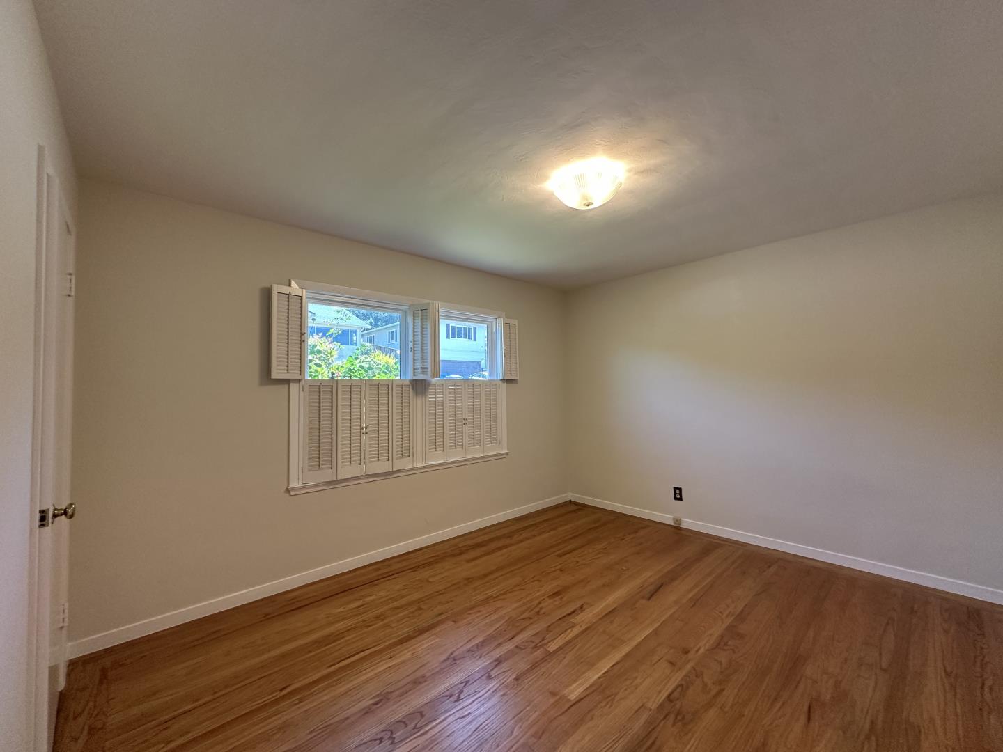Detail Gallery Image 18 of 40 For 346 Rolling Hills Ave, San Mateo,  CA 94403 - 3 Beds | 2 Baths