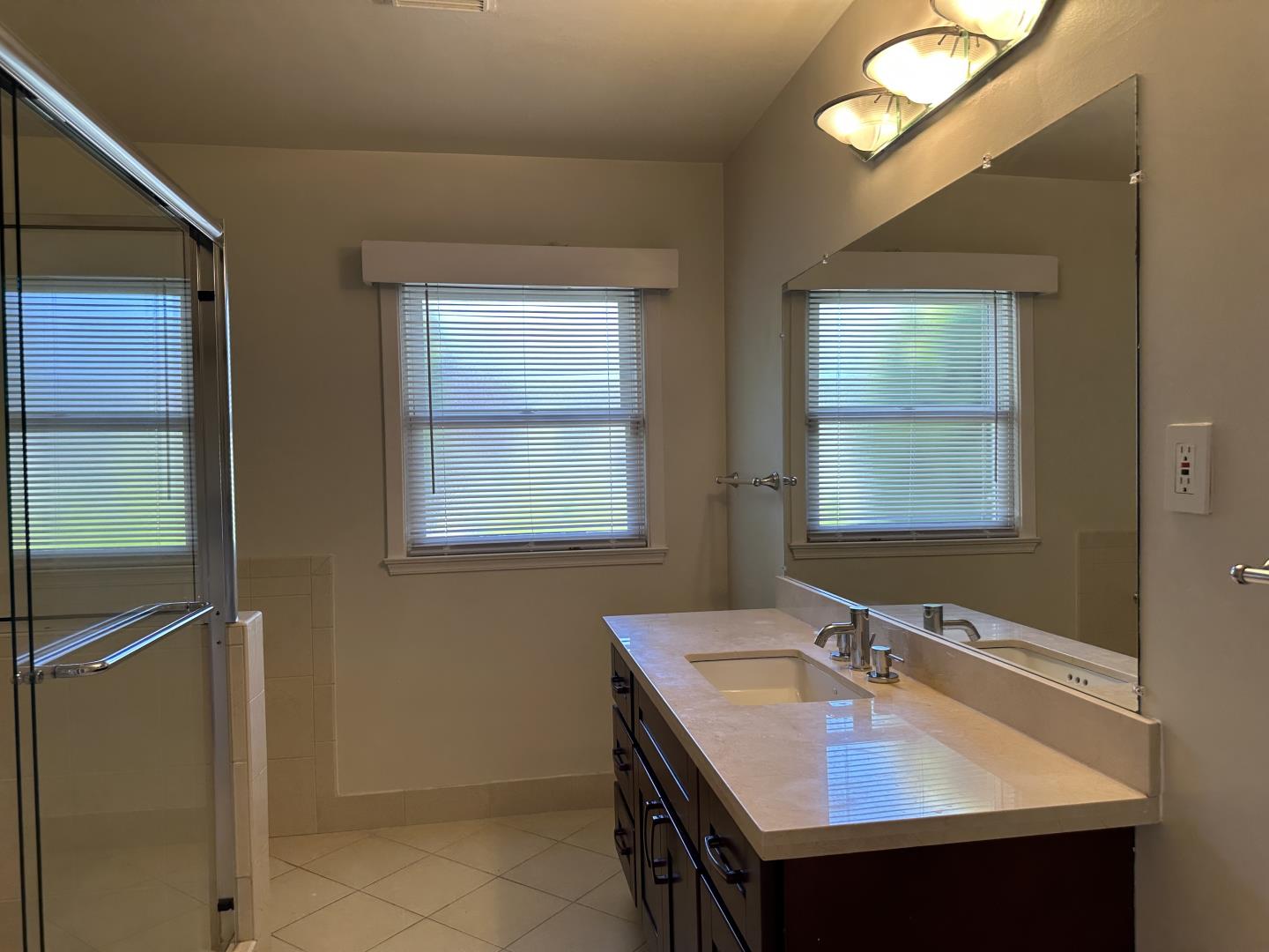 Detail Gallery Image 19 of 40 For 346 Rolling Hills Ave, San Mateo,  CA 94403 - 3 Beds | 2 Baths