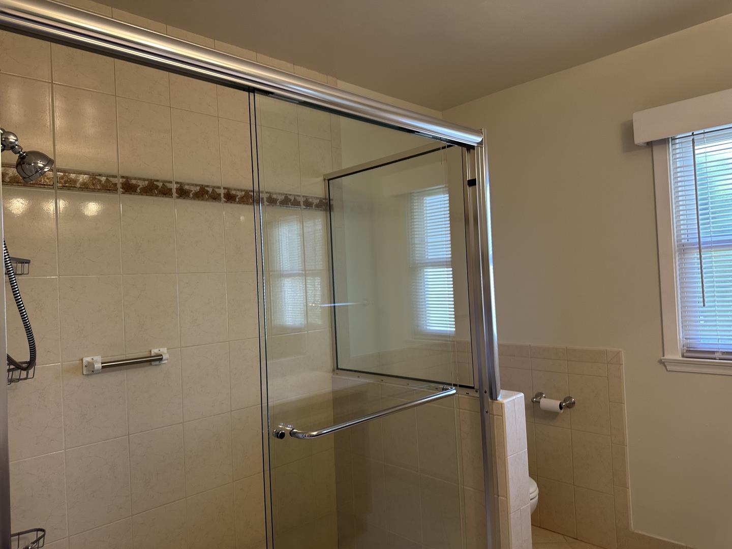 Detail Gallery Image 22 of 40 For 346 Rolling Hills Ave, San Mateo,  CA 94403 - 3 Beds | 2 Baths