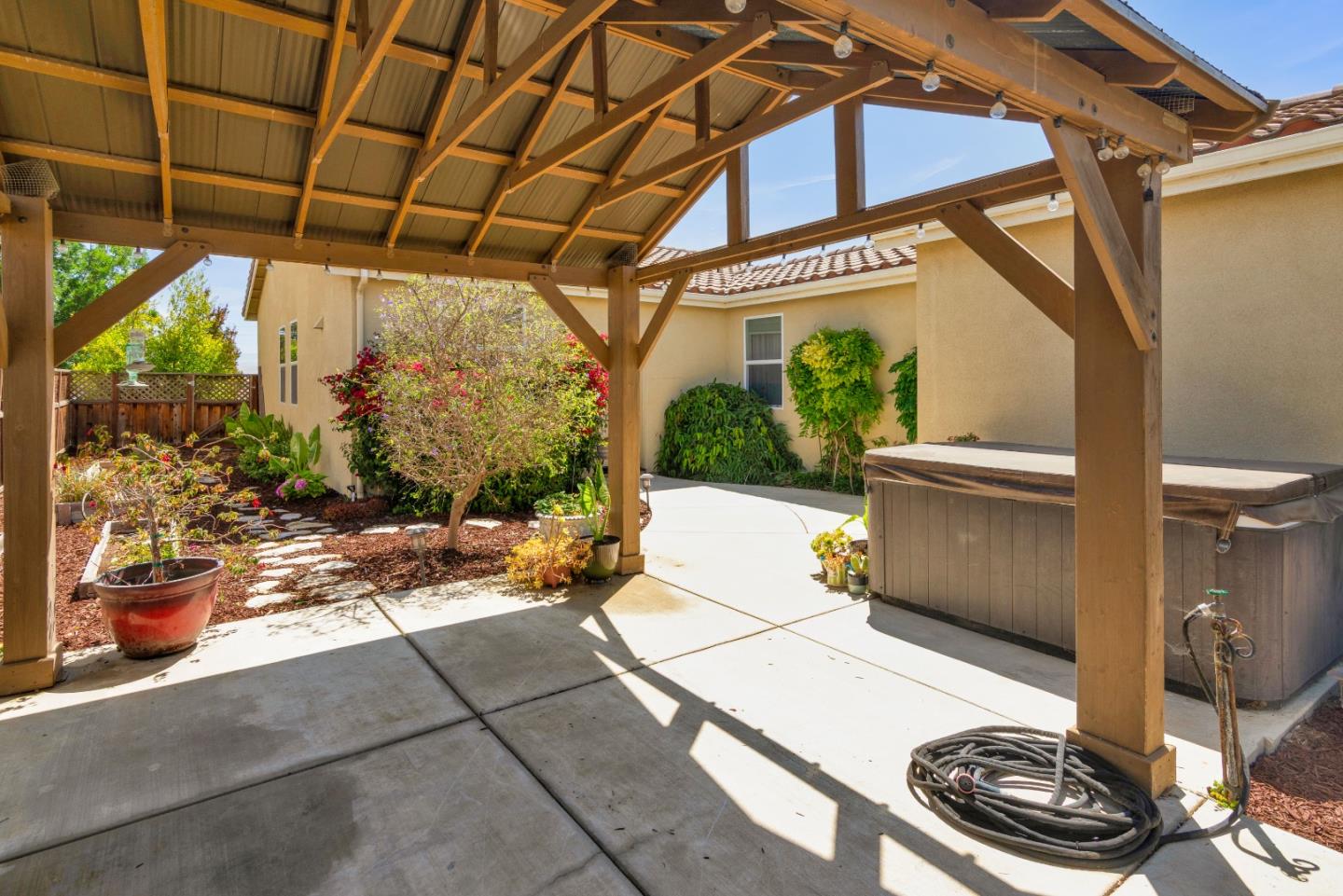 Detail Gallery Image 21 of 25 For 631 Livingston Ave, King City,  CA 93930 - 4 Beds | 2 Baths