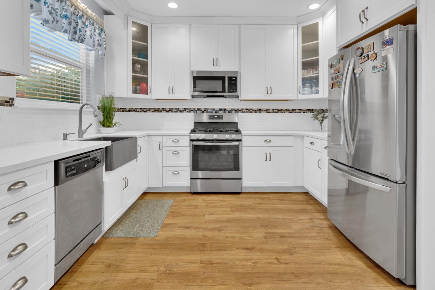 Detail Gallery Image 7 of 25 For 631 Livingston Ave, King City,  CA 93930 - 4 Beds | 2 Baths