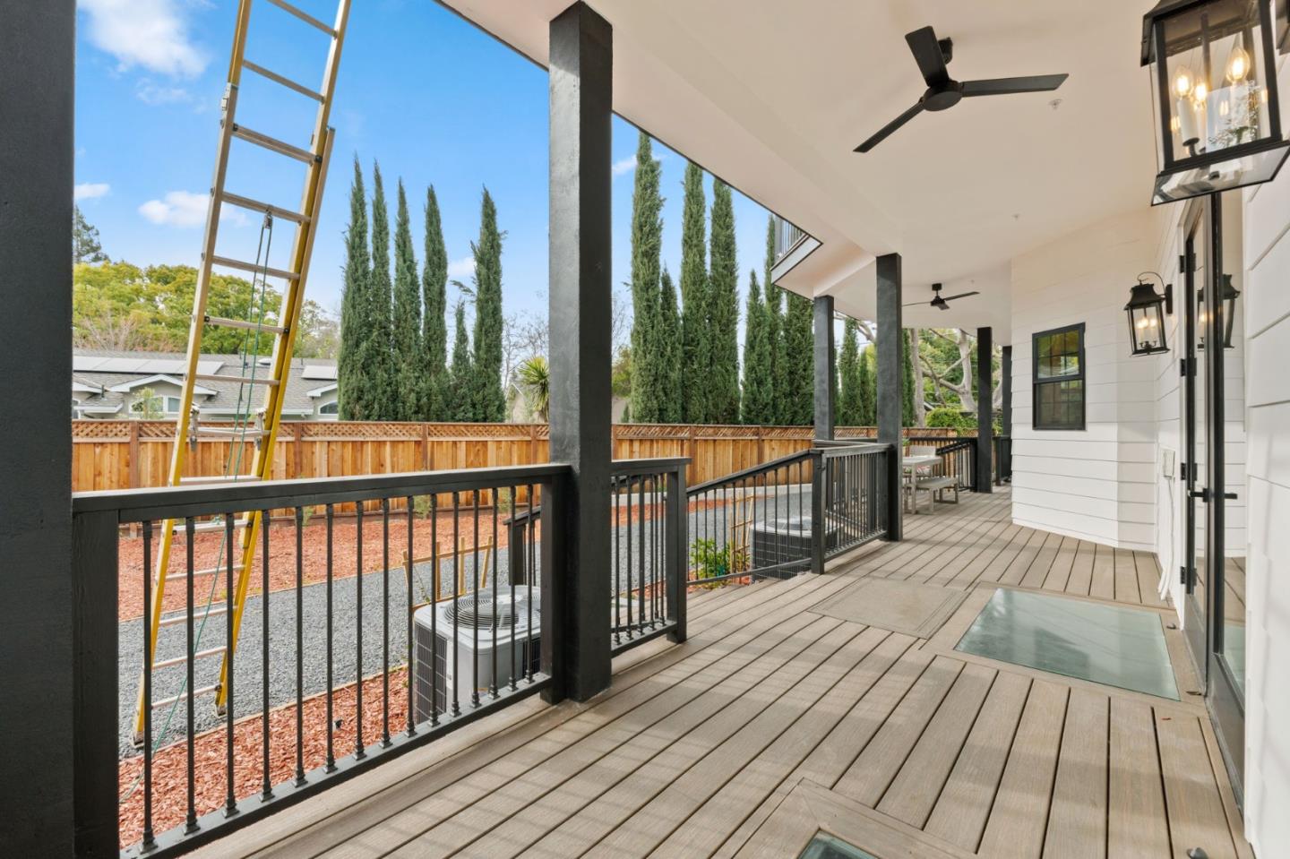 Detail Gallery Image 15 of 84 For 1327 Pine Ave, San Jose,  CA 95125 - 5 Beds | 4/1 Baths