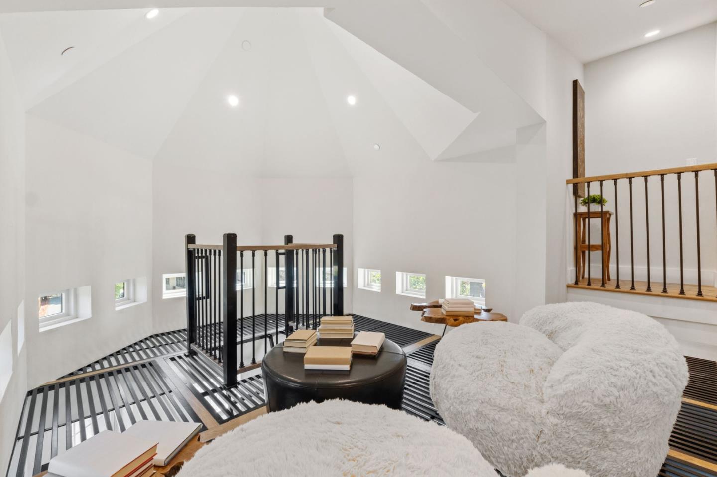 Detail Gallery Image 36 of 84 For 1327 Pine Ave, San Jose,  CA 95125 - 5 Beds | 4/1 Baths