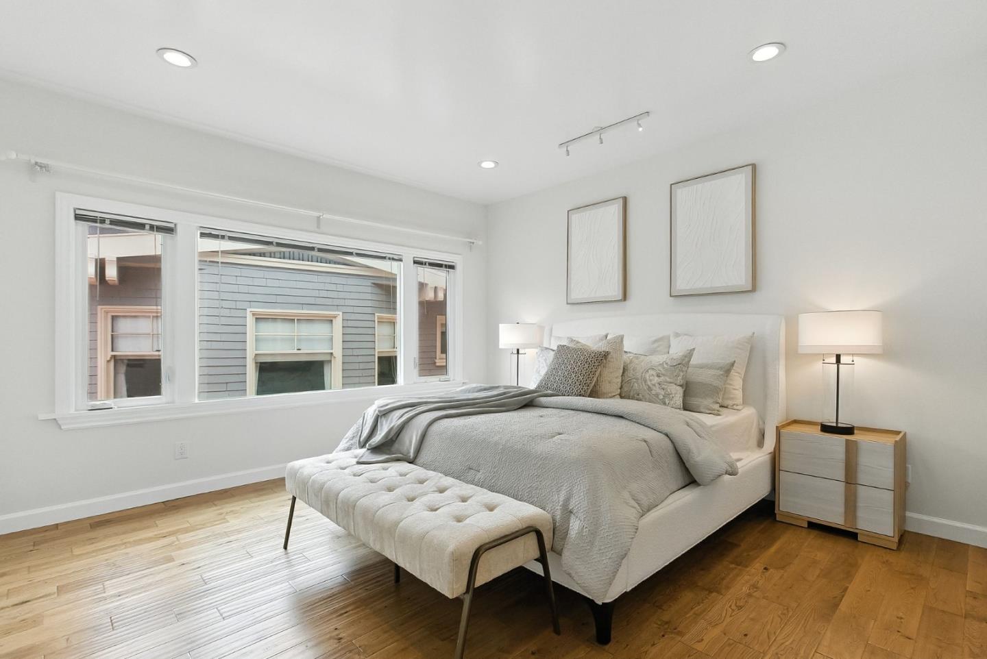 Detail Gallery Image 15 of 65 For 52 Eastwood Dr, San Francisco,  CA 94112 - 6 Beds | 6 Baths