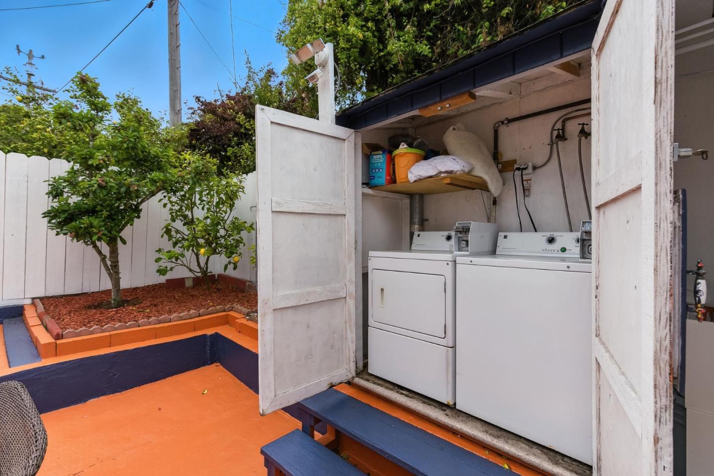 Detail Gallery Image 54 of 65 For 52 Eastwood Dr, San Francisco,  CA 94112 - 6 Beds | 6 Baths