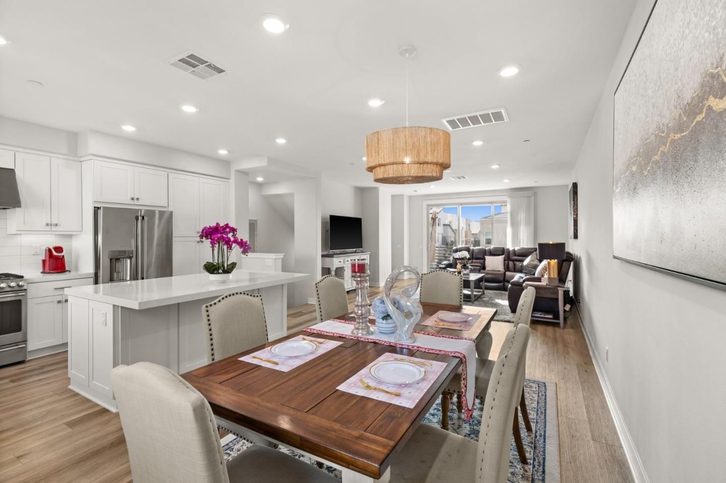 Detail Gallery Image 20 of 45 For 202 Keeper, Irvine,  CA 92618 - 3 Beds | 3/1 Baths