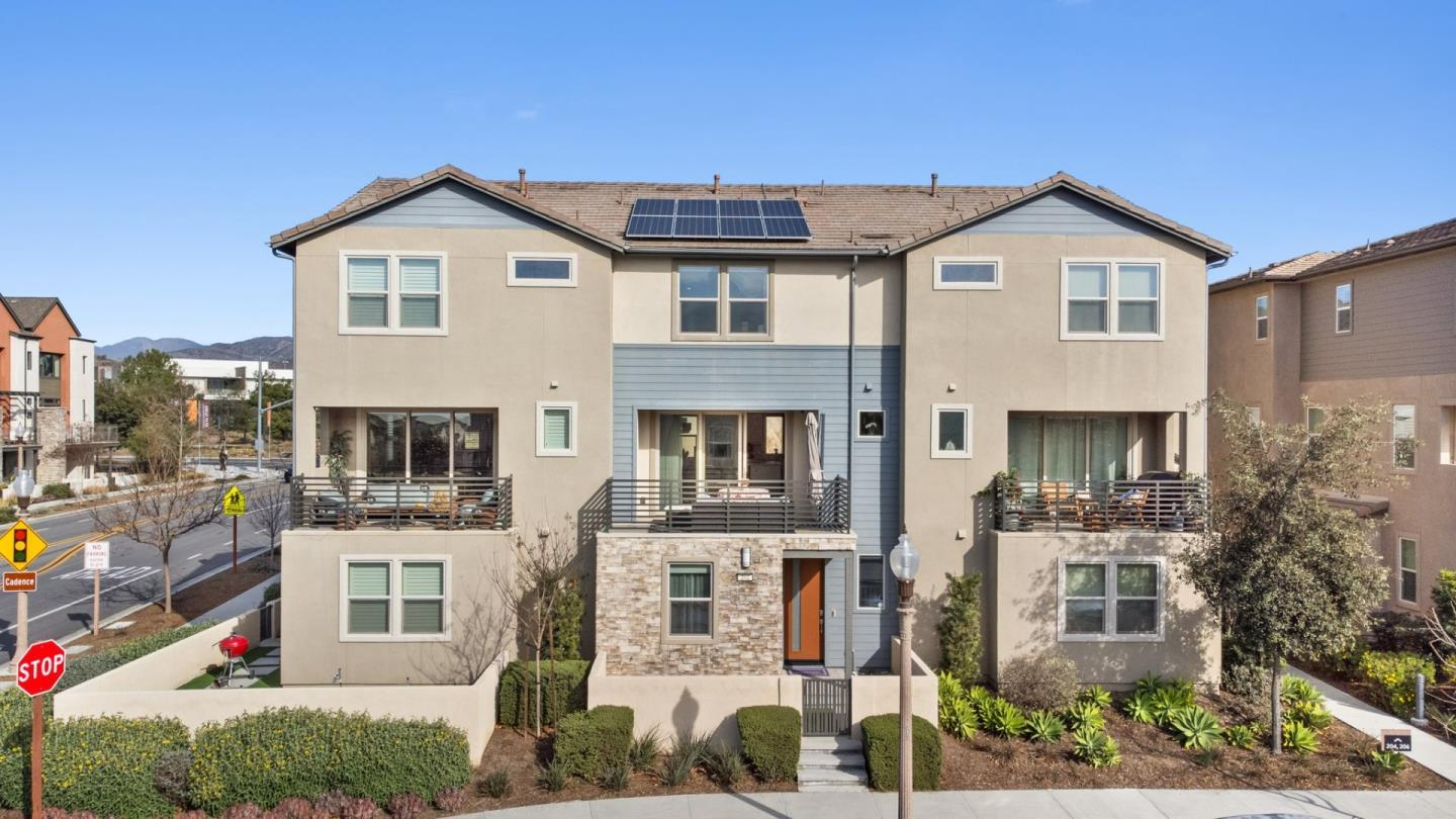 Detail Gallery Image 36 of 45 For 202 Keeper, Irvine,  CA 92618 - 3 Beds | 3/1 Baths
