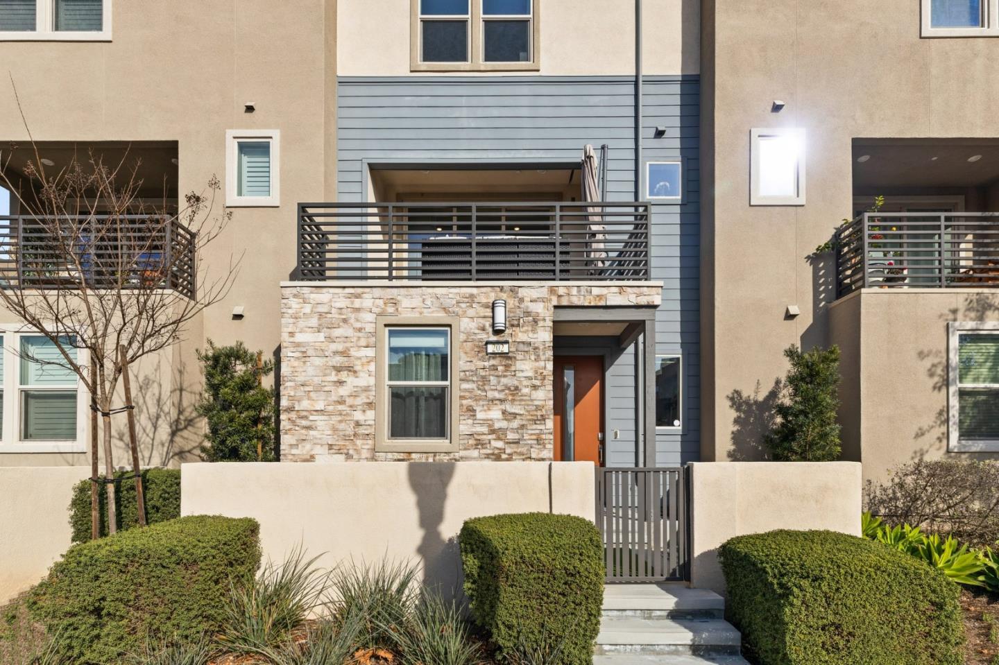 Detail Gallery Image 5 of 45 For 202 Keeper, Irvine,  CA 92618 - 3 Beds | 3/1 Baths