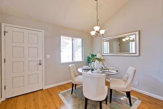 Detail Gallery Image 7 of 26 For 2861 S Bascom Ave #706,  Campbell,  CA 95008 - 2 Beds | 2 Baths