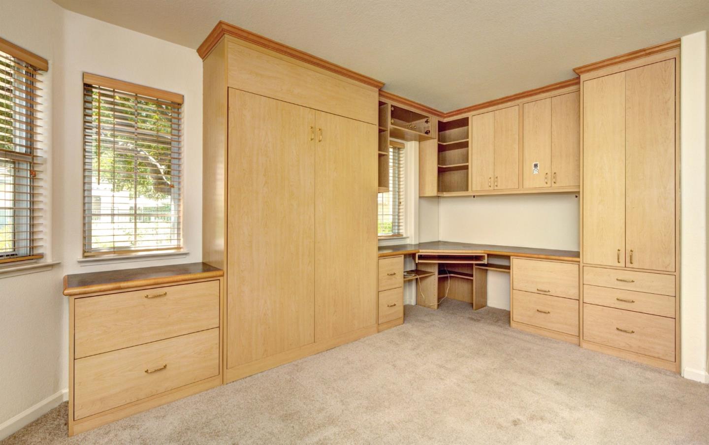 Detail Gallery Image 13 of 14 For 4173 El Camino Real, #49, Palo Alto,  CA 94306 - 3 Beds | 3/1 Baths