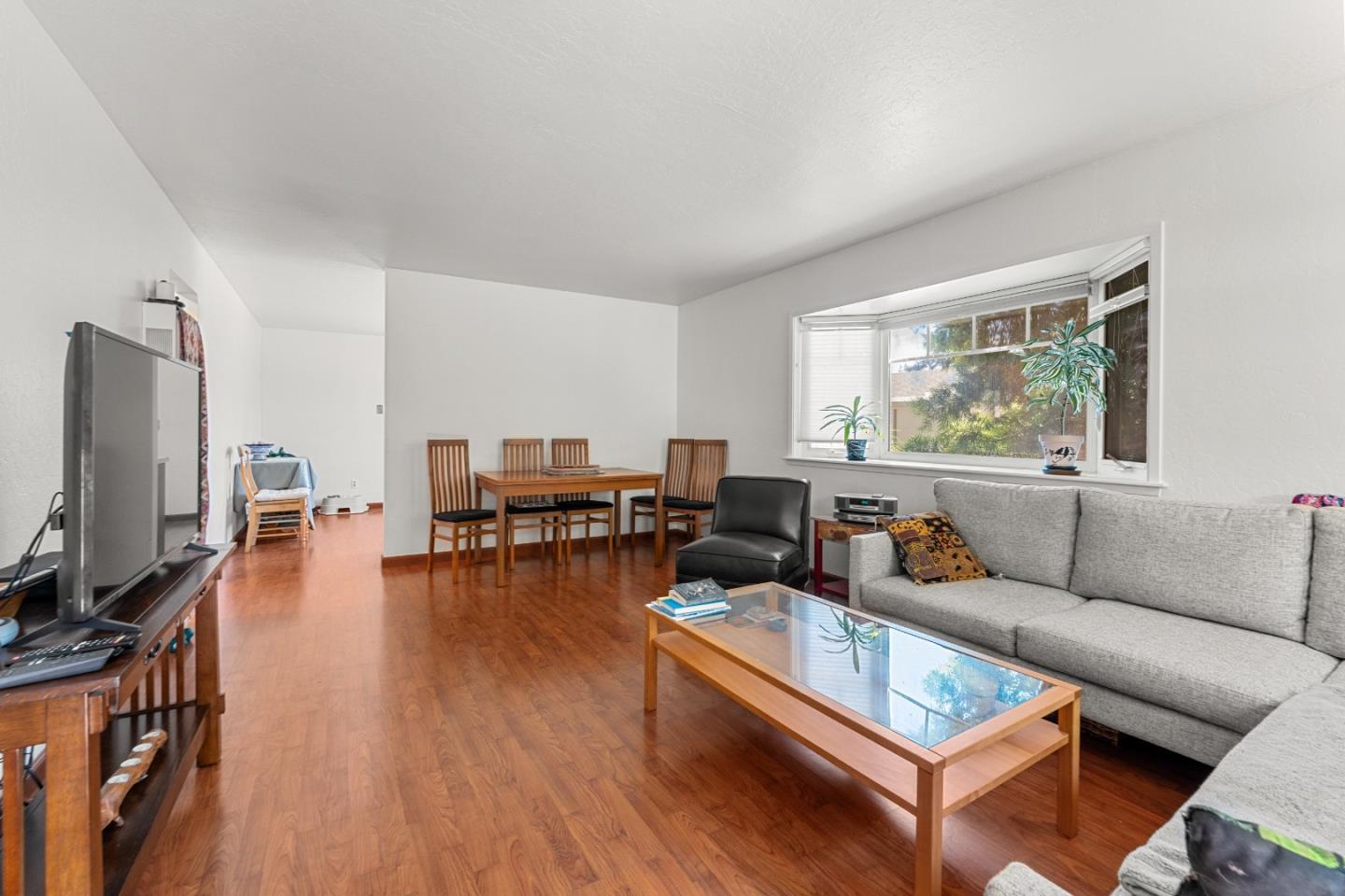 Detail Gallery Image 16 of 37 For 330 Trescony St, Santa Cruz,  CA 95060 - – Beds | – Baths