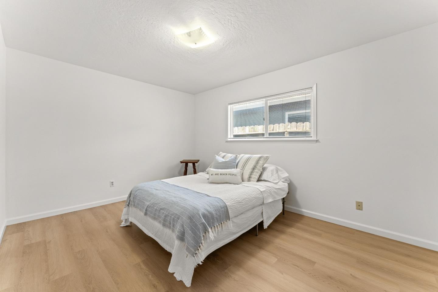Detail Gallery Image 6 of 37 For 330 Trescony St, Santa Cruz,  CA 95060 - – Beds | – Baths