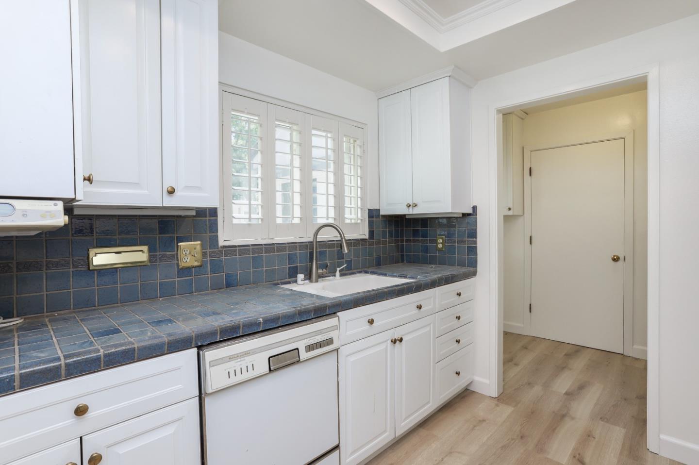 Detail Gallery Image 24 of 30 For 6066 Montgomery Bnd, San Jose,  CA 95135 - 2 Beds | 1 Baths