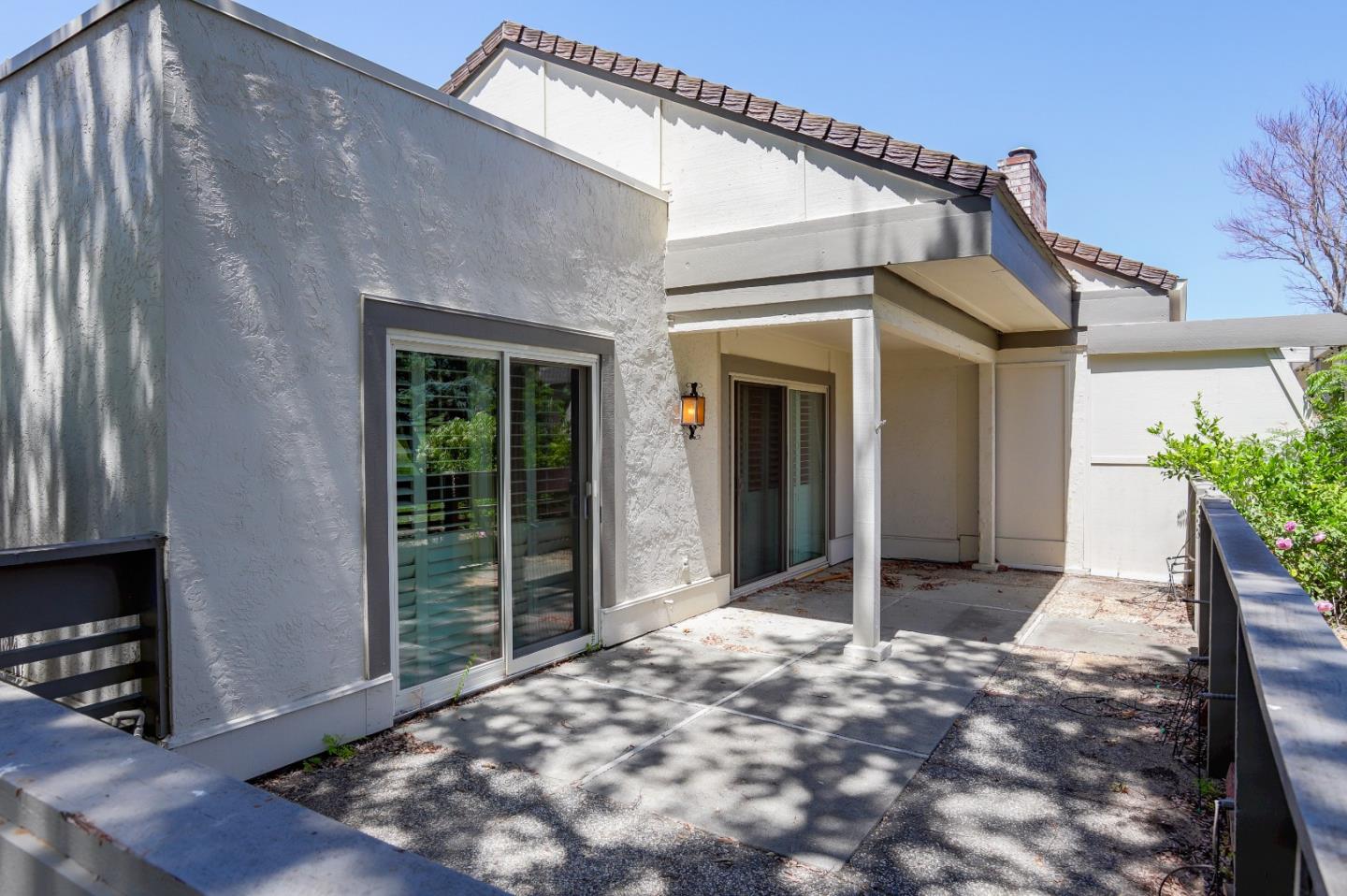 Detail Gallery Image 4 of 30 For 6066 Montgomery Bnd, San Jose,  CA 95135 - 2 Beds | 1 Baths