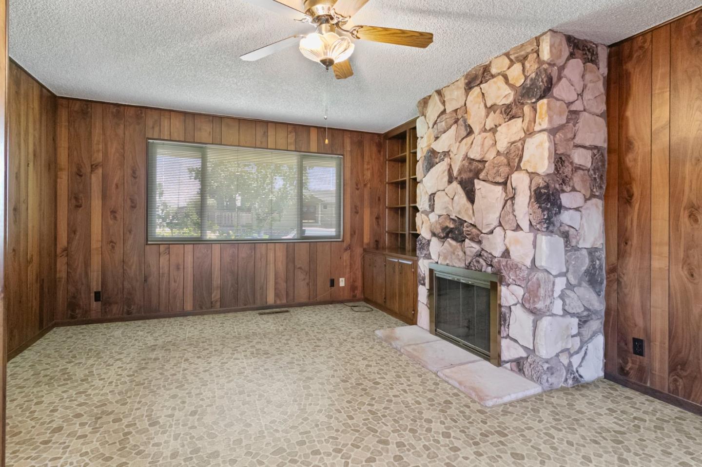 Detail Gallery Image 28 of 61 For 1118 Alameda De Las Pulgas, Redwood City,  CA 94061 - 3 Beds | 2/1 Baths