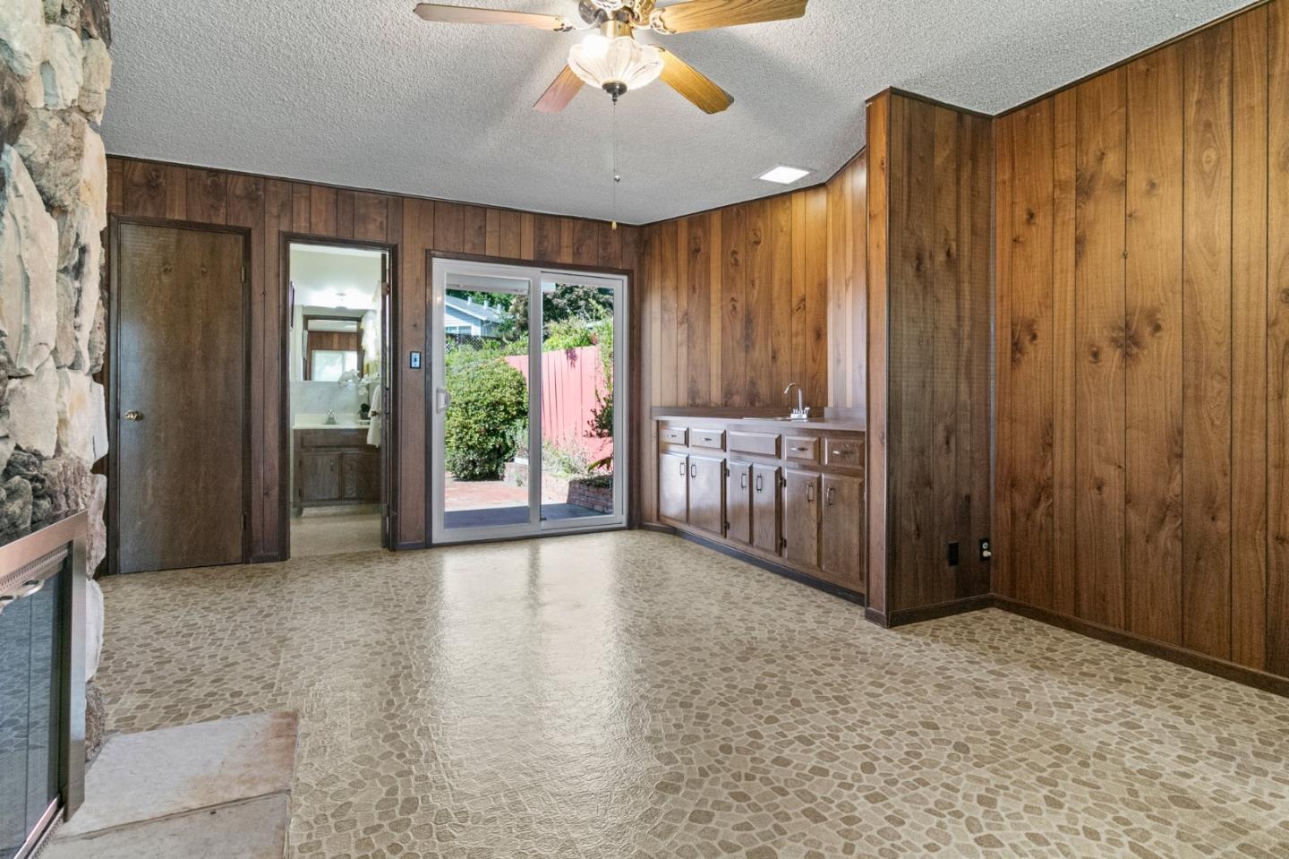 Detail Gallery Image 29 of 61 For 1118 Alameda De Las Pulgas, Redwood City,  CA 94061 - 3 Beds | 2/1 Baths