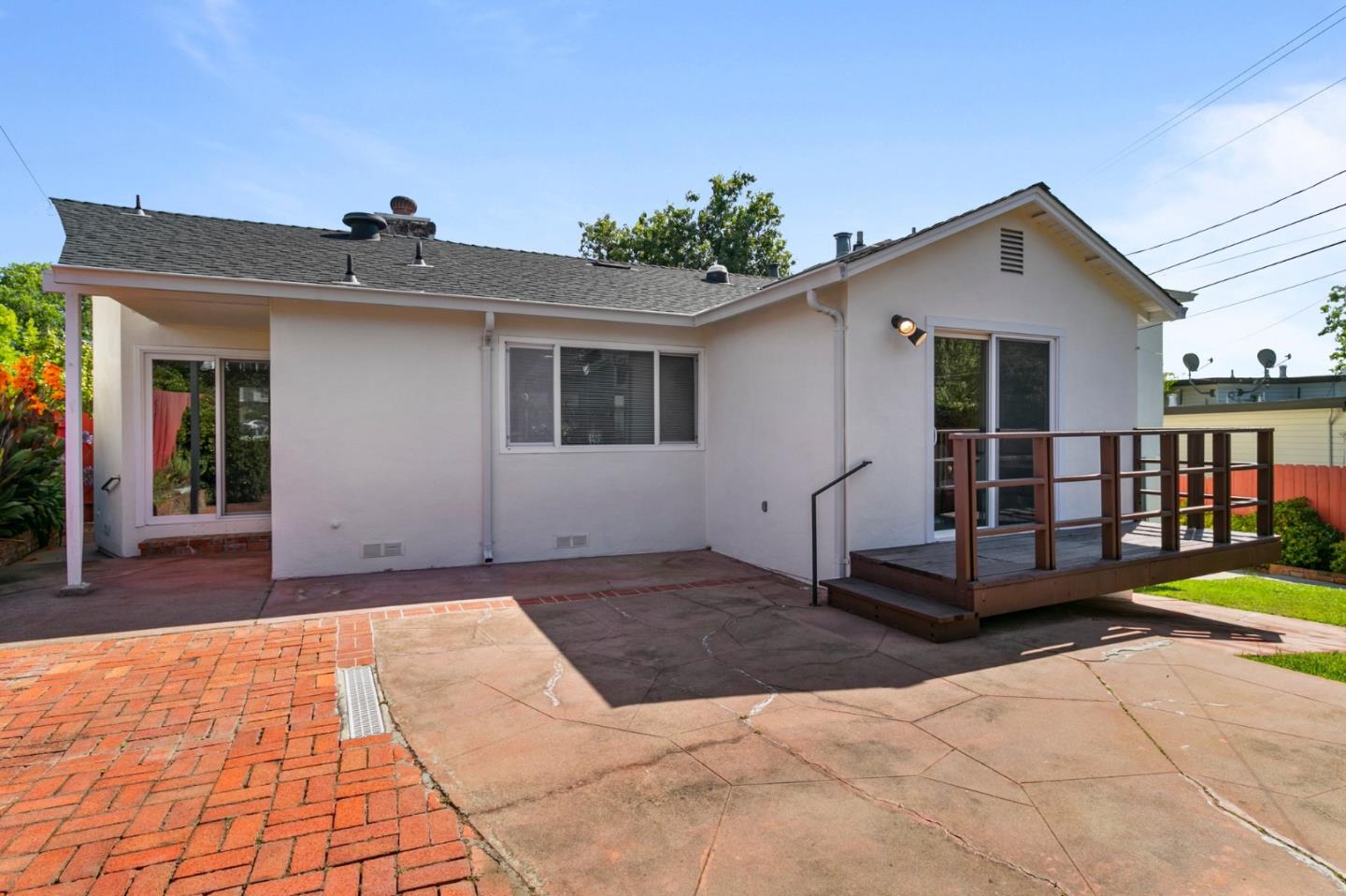 Detail Gallery Image 39 of 61 For 1118 Alameda De Las Pulgas, Redwood City,  CA 94061 - 3 Beds | 2/1 Baths
