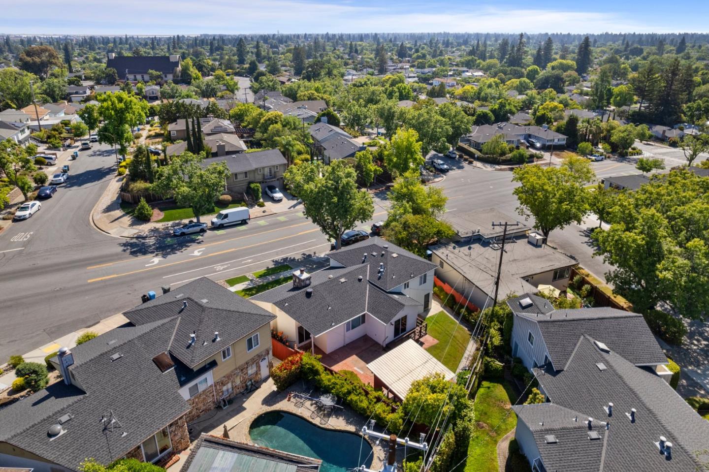 Detail Gallery Image 56 of 61 For 1118 Alameda De Las Pulgas, Redwood City,  CA 94061 - 3 Beds | 2/1 Baths