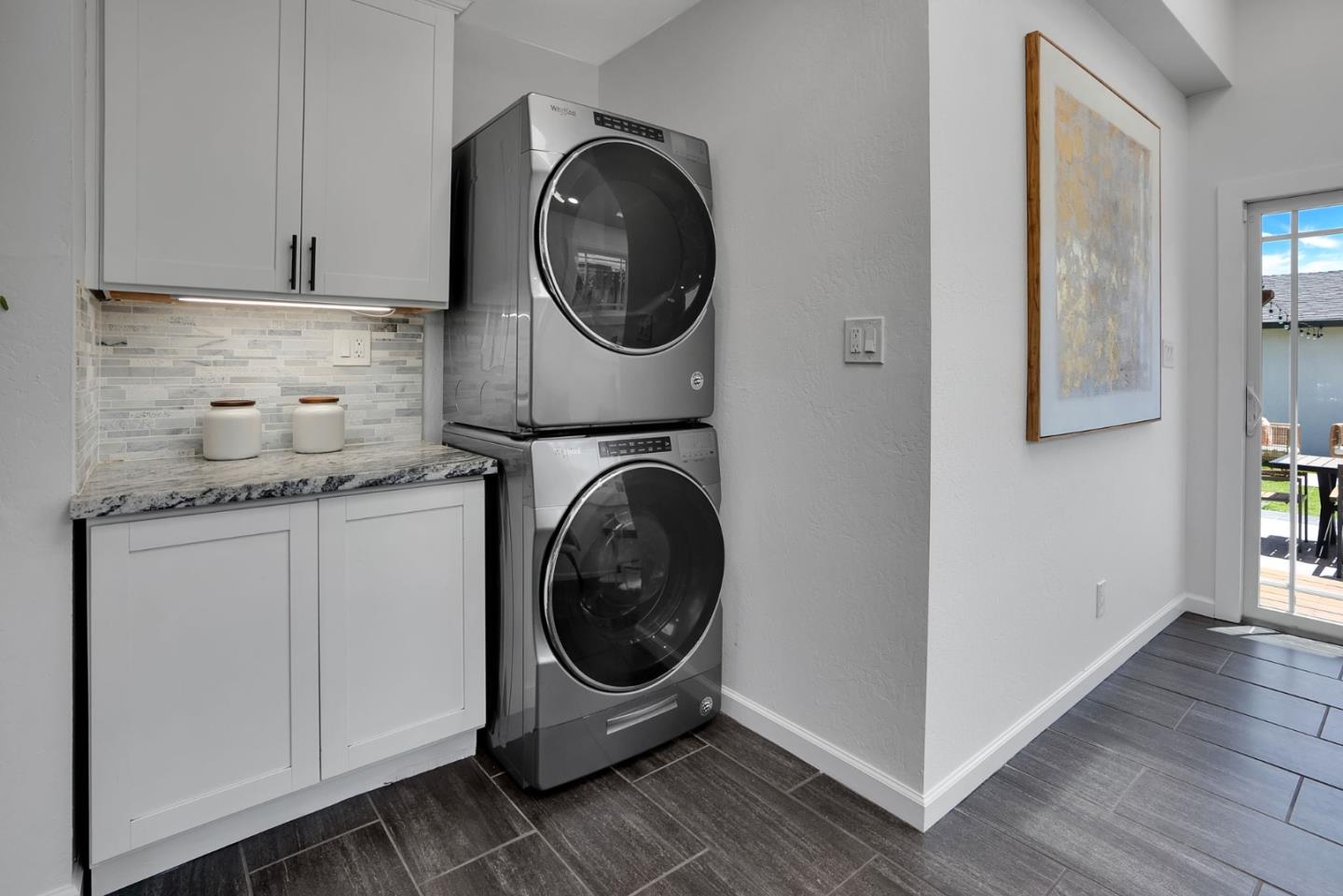 Detail Gallery Image 14 of 30 For 1349 Jefferson Ave, Redwood City,  CA 94062 - 2 Beds | 2 Baths