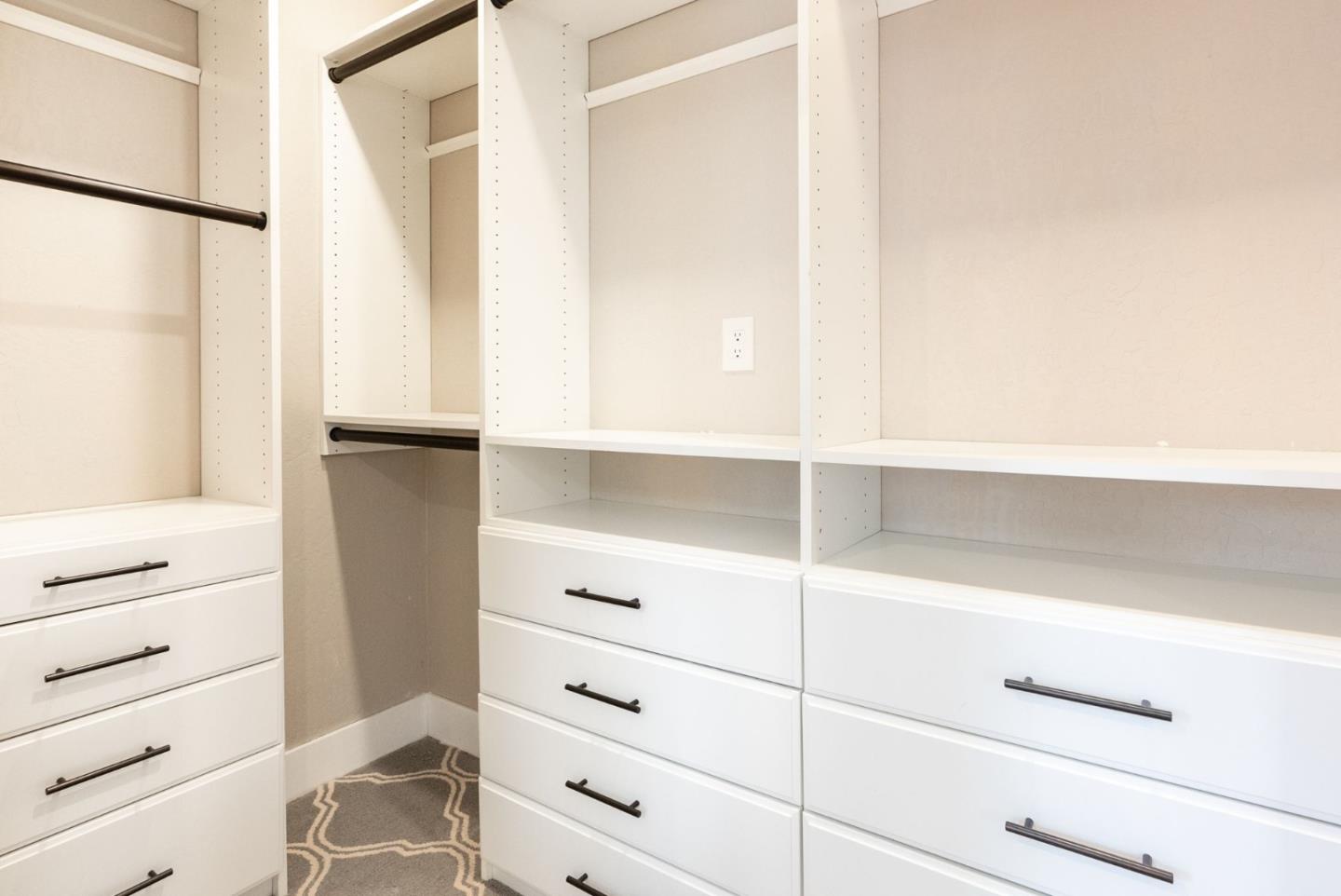 Detail Gallery Image 19 of 30 For 1349 Jefferson Ave, Redwood City,  CA 94062 - 2 Beds | 2 Baths