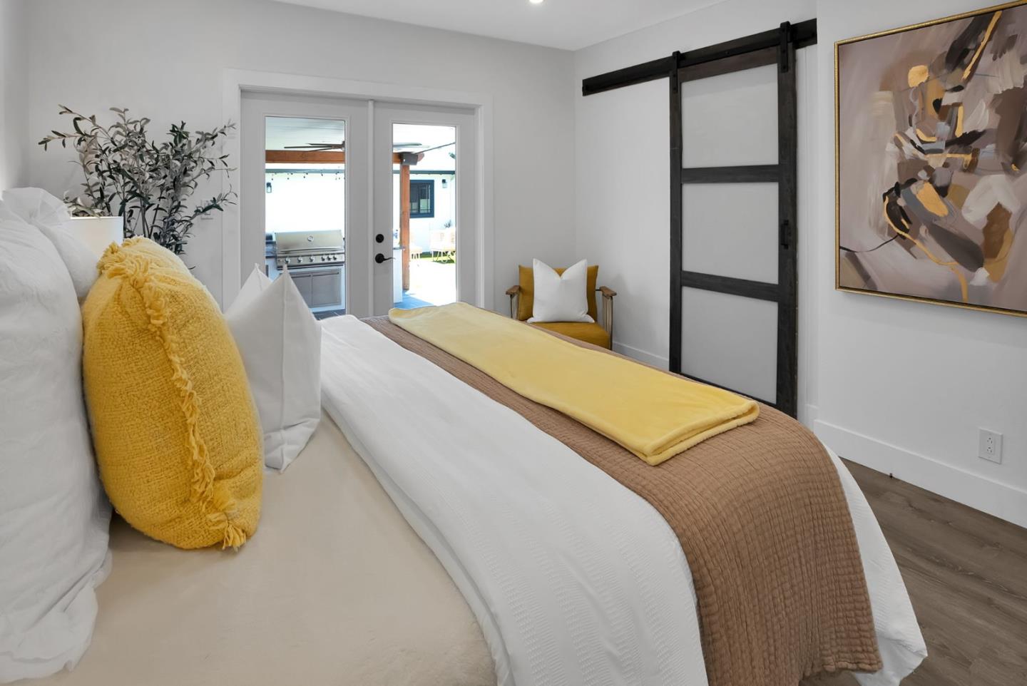 Detail Gallery Image 22 of 30 For 1349 Jefferson Ave, Redwood City,  CA 94062 - 2 Beds | 2 Baths
