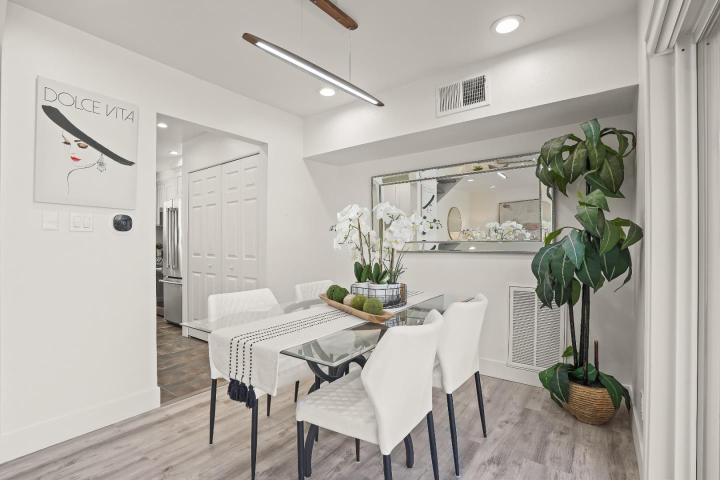 Detail Gallery Image 6 of 29 For 263 Truckee Ln, San Jose,  CA 95136 - 3 Beds | 2 Baths