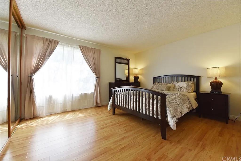 Detail Gallery Image 6 of 14 For 93 Oxford, Irvine,  CA 92612 - 1 Beds | 1 Baths