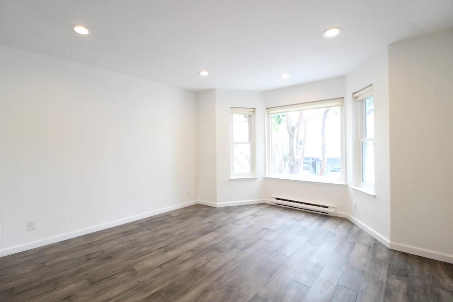 Detail Gallery Image 6 of 11 For 1501 Church St, San Francisco,  CA 94131 - 1 Beds | 1 Baths