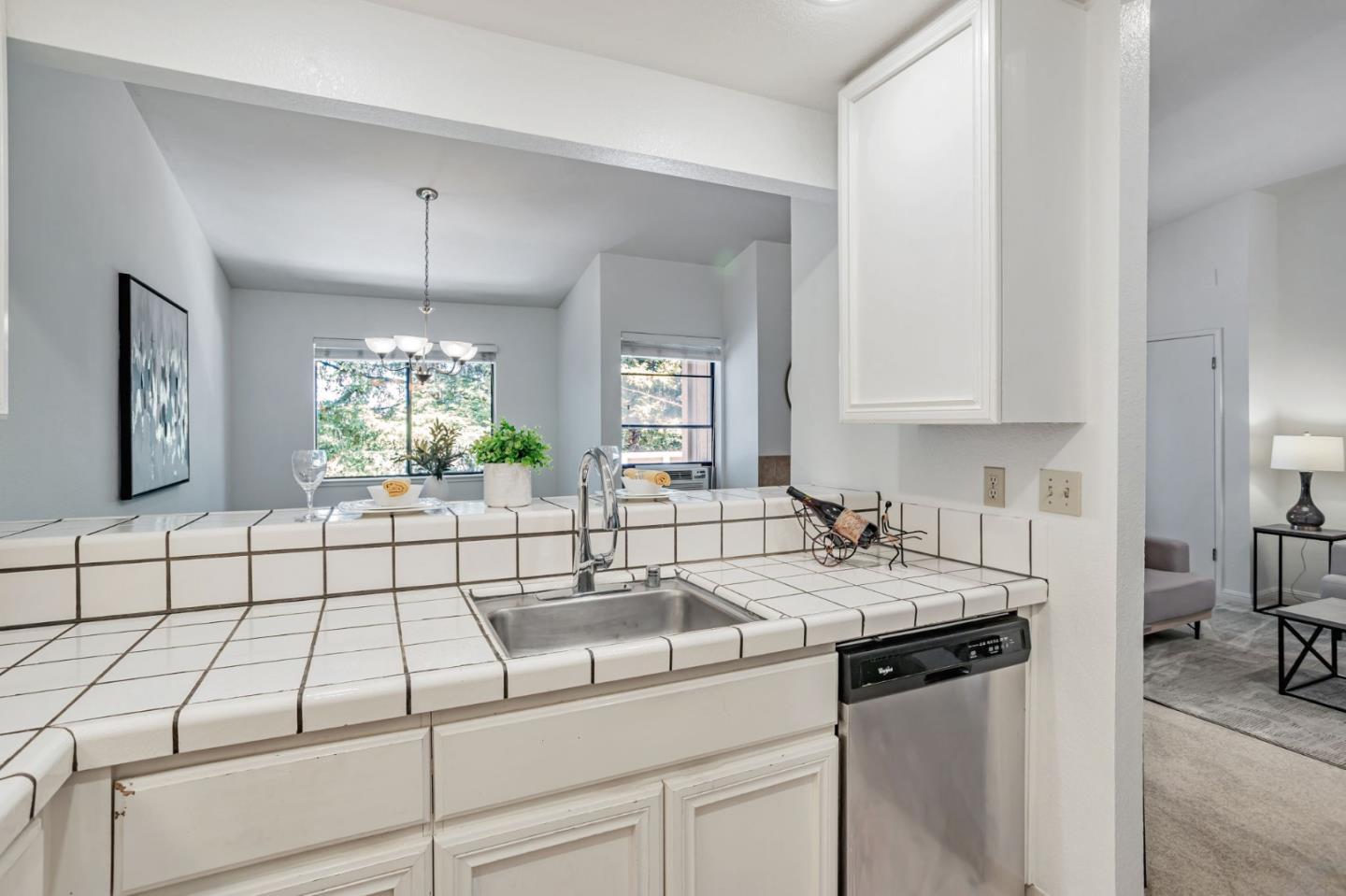 Detail Gallery Image 12 of 31 For 3830 Panda Ln, San Jose,  CA 95117 - 3 Beds | 2 Baths