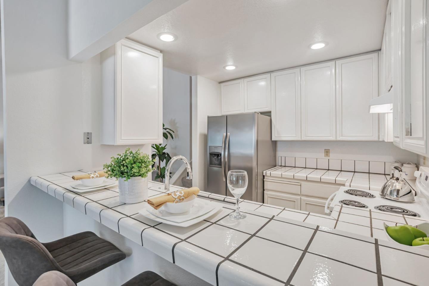 Detail Gallery Image 9 of 31 For 3830 Panda Ln, San Jose,  CA 95117 - 3 Beds | 2 Baths